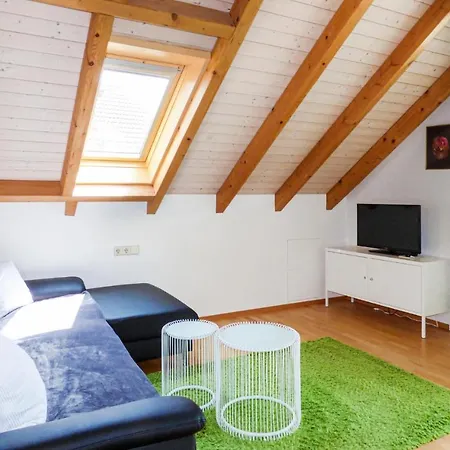 Nice In With 1 Bedrooms And Wifi *