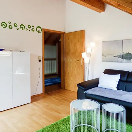 Nice In With 1 Bedrooms And Wifi Daire Ostrach