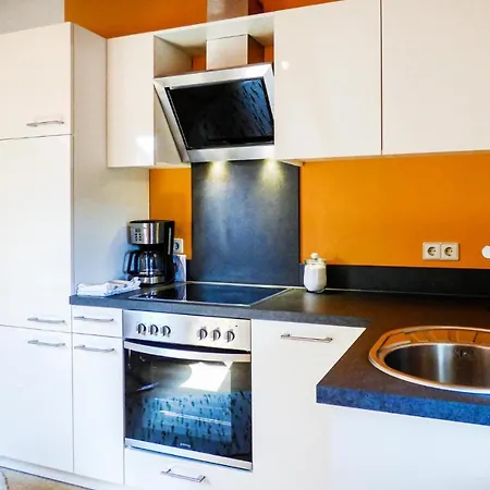 Daire Nice In With 1 Bedrooms And Wifi