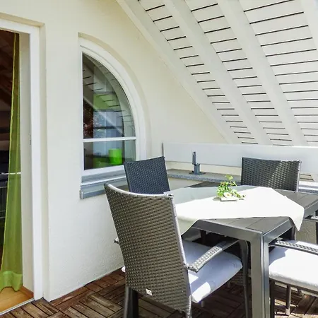 Nice In With 1 Bedrooms And Wifi Daire